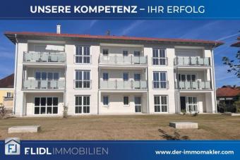 Exklusive 3 Zimmer in 9 Fam. Haus oberste Etage mit Balkon Wohnung kaufen 94148 Kirchham Bild mittel