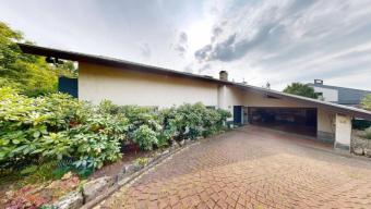 Exklusives, großes Einfamilienhaus in guter und ruhiger Ortsrand-Lage Haus kaufen 75239 Eisingen (Enzkreis) Bild mittel