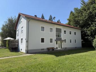 Familienfreundliche 4-Zimmer-Wohnung mit Balkon und Garage Wohnung kaufen 88161 Lindenberg im Allgäu Bild mittel