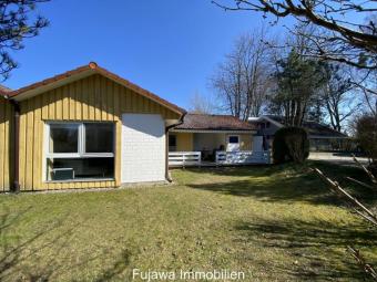 Ferienhaus an der Seepromenade in Mirow ++ Top-Lage ++ Haus kaufen 17252 Mirow Bild mittel