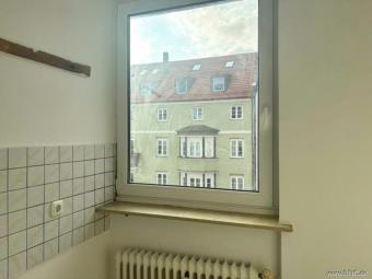 freies Apartment, Loggia & Aufzug, Top-Lage Untergiesing, provisionsfrei für den Käufer Wohnung kaufen 81543 München Bild mittel