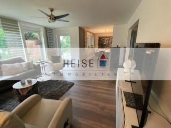 Freistehendes Einfamilienhaus mit zwei Garagen und abtrennbarem Bauplatz Haus kaufen 37603 Holzminden Bild mittel