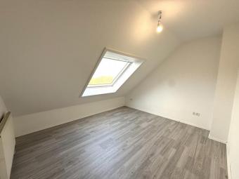 Frisch renovierte 3-Zimmer-Eigentumswohnung mit Balkon und Stellplatz Gewerbe kaufen 31710 Buchholz (Landkreis Schaumburg) Bild mittel