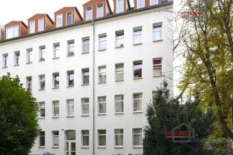 GEMÜTLICHE 2-RWG IM RUHIG GELEGENEN HINTERHAUS MIT AUFZUG IN DER BELIEBTEN LEIPZIGER SÜDVORSTADT Wohnung kaufen 04275 Leipzig Bild mittel