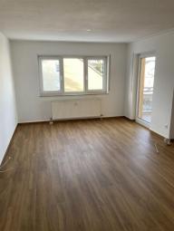 Gemütliche 2-Zimmer mit Wannenbad, Balkon und Laminat in sehr guter Lage! TG SP mgl. Wohnung mieten 09114 Chemnitz Bild mittel