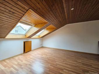 Gemütliche 2-Zimmer-Wohnung im Dachgeschoss – ruhig & hell Wohnung kaufen 72411 Bodelshausen Bild mittel