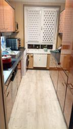 Gemütliche 3-Zimmer mit Laminat, Balkon, Einbauküche, Stellplatz und Wannenbad in ruhiger Lage! Wohnung kaufen 09125 Chemnitz Bild mittel