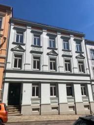 Gemütliche 4-Zimmer mit Laminat und Tageslicht Wannenbad in guter Lage! Wohnung mieten 04741 Roßwein Bild mittel