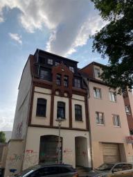 Gemütliche DG 2-Zi. mit Wanne und Laminat in der Innenstadt! Wohnung mieten 08056 Zwickau Bild mittel