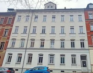 Gemütliche DG 3-Zimmer Wohnung mit Laminat und Wannenbad in guter Lage. Wohnung mieten 09126 Chemnitz Bild mittel