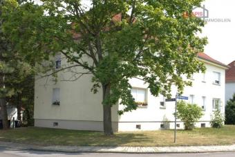 GEMÜTLICHE, HELLE 2-RWG IM 1.OG M. TAGESLICHTBAD IN BELIEBTER U. GRÜNER LAGE VON BORNA Wohnung mieten 04552 Borna Bild mittel