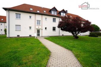 +++GEMÜTLICHE, RENOVIERTE 2-RWG IM CHARMANTEN BÖHLEN M. WOHNKÜCHE, TAGELICHTBAD U. PKW-STELLPLATZ+++ Wohnung mieten 04564 Böhlen Bild mittel