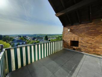 Gepflegte 2,5-Zimmer-ETW, großer Balkon, herrliche Aussicht, Garage, freigestellt, Taunusstein-Wehen Wohnung kaufen 65232 Taunusstein Bild mittel