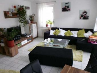 Gepflegte 3 Zimmer Wohnung, Balkon, Einbauküche, 2 x TG, kleine Einheit Wohnung kaufen 71134 Aidlingen Bild mittel