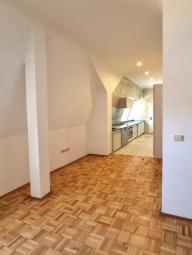 Gepflegte Dachgeschosswohnung in bester Grunewaldlage Wohnung kaufen 14193 Berlin Bild mittel