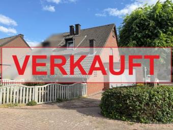 Gepflegte Haushälfte mit Keller und 2 Garagen im Herzen von Kerken-Nieukerk Haus kaufen 47647 Kerken Bild mittel