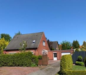 Gepflegtes Haus mit EBK und Garage in ruhiger Wohnlage! Haus kaufen 26524 Hage Bild mittel