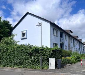 Geräumige 3 Zimmer Wohnung mit 2 Balkonen Wohnung kaufen 68305 Mannheim Bild mittel