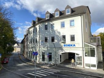 Geschäftshaus im Zentrum von Oelsnitz/V., ca. 3.800 m² Nutzfläche, san-bed. TG, 77 Stpl., Aufzug Gewerbe kaufen 08606 Oelsnitz/Vogtland Bild mittel