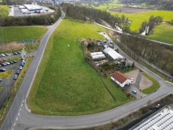 Gewerbegrundstück in direkter Nähe zur Autobahn - Parkplatzanlage LKW Grundstück kaufen 36282 Hauneck Bild mittel