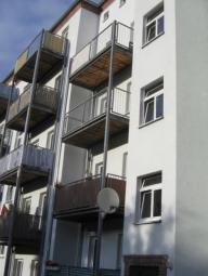 Große und vermietete 2-Zimmer mit Balkon, Wanne und Laminat in sehr guter Lage Gewerbe kaufen 09126 Chemnitz Bild mittel