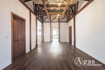 Großes Einfamilienhaus im Bungalow-Stil: 7 Zimmer mit Garten + Pool - sofort bezugsfrei! Haus kaufen 15306 Fichtenhöhe Bild mittel