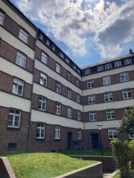 Großezügige 1-Zimmer mit Laminat, Wannenbad, Einbauküche & Balkon in ruhiger Lage! Wohnung mieten 09126 Chemnitz Bild mittel