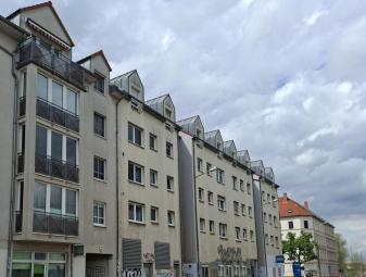 Großzschocher - gemütliche 2 Zimmerwohnung mit Balkon und Wannenbad Wohnung mieten 04249 Leipzig Bild mittel
