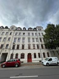 Großzügige 2-Zimmer mit Balkon, Wannenbad und Laminat in zentraler Lage! SP und EBK mgl. Wohnung mieten 09130 Chemnitz Bild mittel