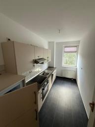 Großzügige 2-Zimmer mit EBK, Laminat, Wannenbad, SP und Balkon in ruhiger Lage! Wohnung mieten 09131 Chemnitz Bild mittel