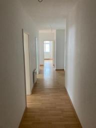 Großzügige 3-Zimmer mit Laminat, Aufzug und Wannenbad in Uninähe! Wohnung mieten 09126 Chemnitz Bild mittel