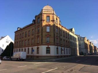 Großzügige 4-Zimmer mit EBK, Laminat, 2xBädern, Wanne und Dusche in guter Lage! Wohnung mieten 09212 Limbach-Oberfrohna Bild mittel