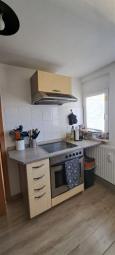 * Großzügige DG 2-Zimmer mit Wanne, EBK und Laminat in traumhafter Lage! * Garten mgl.! Wohnung mieten 09244 Lichtenau Bild mittel