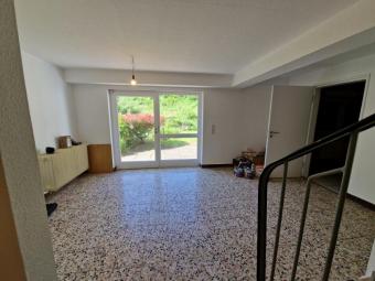 Großzügige Etage in ruhigem, naturnahem Umfeld mit PKW-Stellplätzen direkt am Haus Gewerbe mieten 66292 Riegelsberg Bild mittel