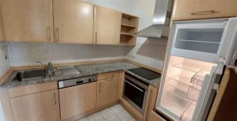 Großzügige und vermietete 2-Zimmer mit Wannenbad, Balkon, Aufzug, Tiefgarage und EBK Wohnung kaufen 09113 Chemnitz Bild mittel