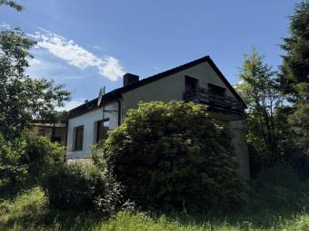Großzügiges Wohnhaus mit ELW und schönem Grundstück in ruhiger Lage von Lammersdorf Haus kaufen 52152 Simmerath Bild mittel