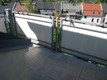 Günstige 2,5-Zimmer mit Laminat, Wannenbad, EBK, SP und Balkon in ruhiger Lage! Wohnung mieten 09131 Chemnitz Bild mittel