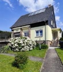 Gut gelegenes 5-Zi EFH mit Sonnenterrasse, großem Keller, Garage und Ausbaures. im schönen Mittweida Haus kaufen 09648 Mittweida Bild mittel