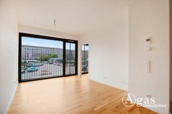 Gut geschnittene 2 Zimmer Wohnung ca. 40m², EBK, Fußbodenheizung und Balkon mit Weitblick in Mitte! Wohnung mieten 10117 Berlin Bild mittel