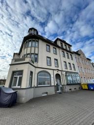 * Gut vermietetes und großes Wohn -und Geschäftshaus mit Stellplätzen in guter und ruhiger Lage! * Haus kaufen 09125 Chemnitz Bild mittel