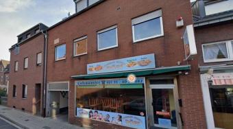 Gute Rendite!! MFH mit vier Wohnungen und zwei Gewerbeeinheiten - Beste Lage Haus kaufen 41472 Neuss Bild mittel