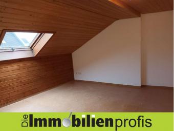 H-41002 - Dachgeschosswohnung mit Einbauküche im Stadtzentrum Wohnung mieten 95028 Hof Bild mittel