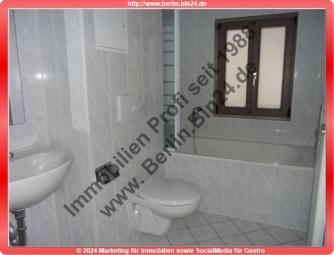 Halle + frisch renovierte Wohnung, WG tauglich Wohnung mieten 06118 Halle (Saale) Bild mittel