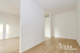 Helle 1,5 Zimmer-Wohnung mit Balkon in Schönefeld Wohnung mieten 12529 Schönefeld (Landkreis Dahme-Spreewald) Bild mittel