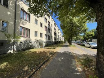 Helle 3-Zimmer-Wohnung im 3. OG 
in zentraler Lage von Schmargendorf Wohnung kaufen 14199 Berlin Bild mittel