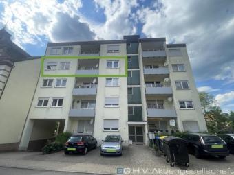 Helle 3-Zimmer-Wohnung mit Balkon und Aufzug im Herzen von Ottweiler aus Nachlass Wohnung kaufen 66564 Ottweiler Bild mittel