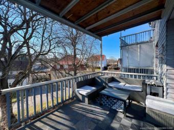 Helle 4-Zi-Wohnung mit Balkon und großer Garage (Wasseranschluss und Tageslicht) zentral und ruhig Wohnung kaufen 72379 Hechingen Bild mittel