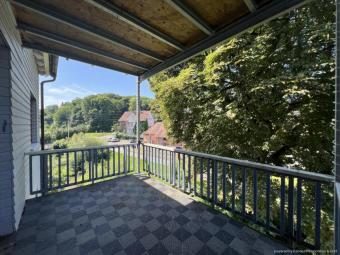 Helle 4-Zi-Wohnung mit Balkon zentral und ruhig Wohnung kaufen 72379 Hechingen Bild mittel