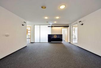 Helle Büroflächen mit optionaler Lagerfläche und in Ratingen-West Gewerbe mieten 40880 Ratingen Bild mittel
