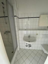Helle freundliche 2-R-Whg.Magdeburg- Sudenburg im 2.OG ca.32m2 mit EBK. zu vermieten ! Wohnung mieten 39112 Magdeburg Bild mittel